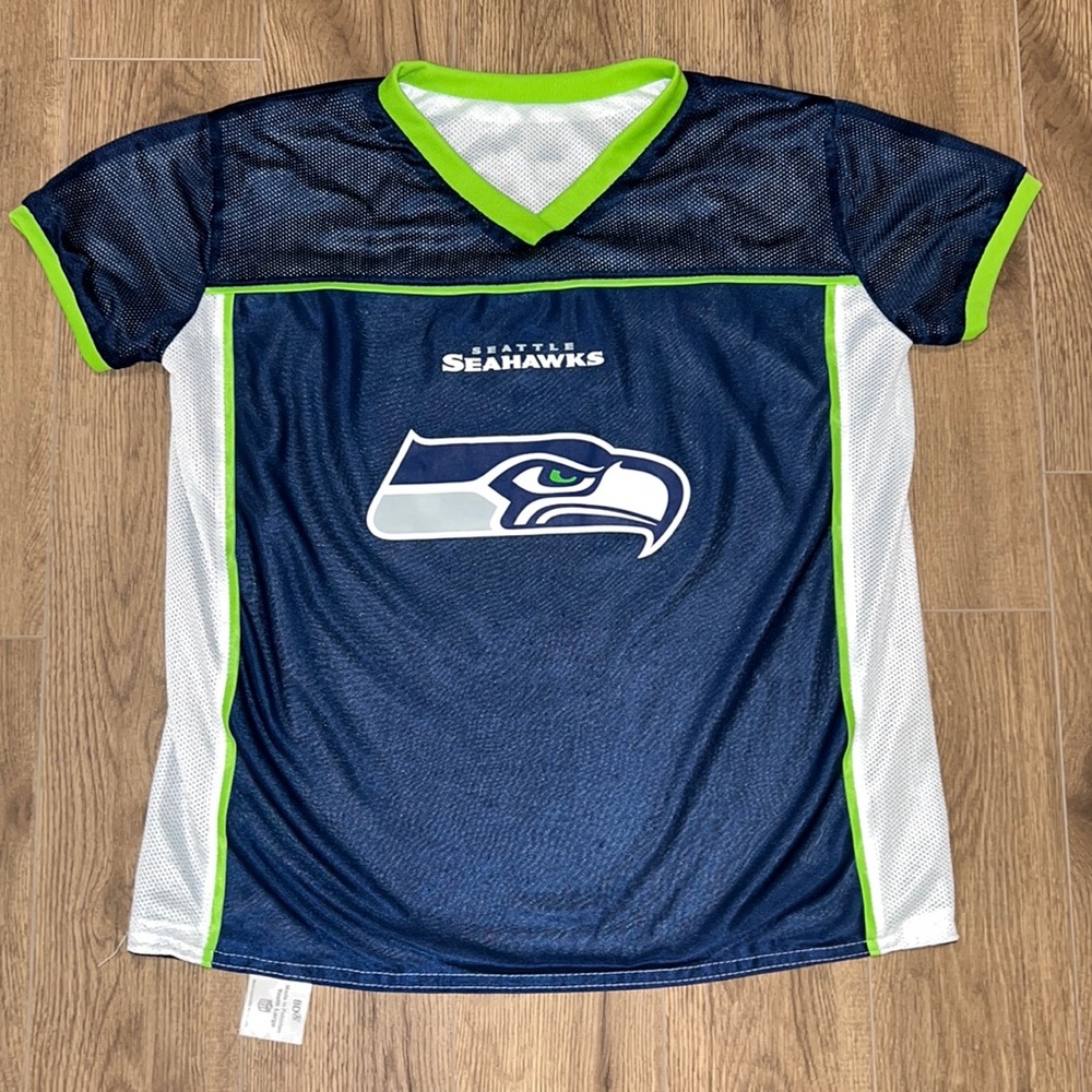 NFL Seattle Seahawks Reversible Size Medium Jersey [K7]